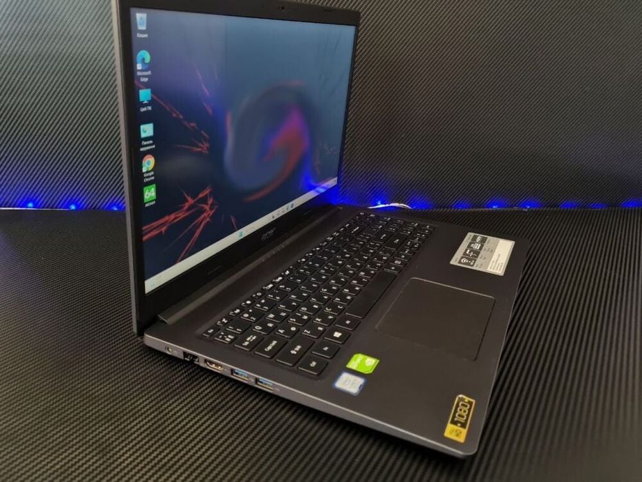 Ультрабук Асер Core i3-7020 Ssd 256Gb/4Gb