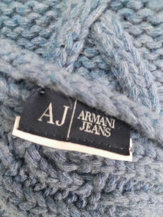 Шарф, шапка. Armani Jean's.
