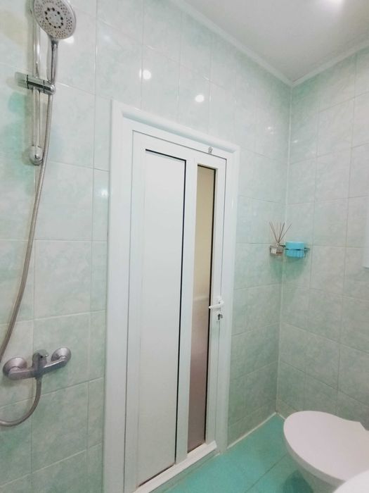 Продава се Двустаен апартамент в Добрич, Център - 68 кв.м за 1013 €/кв.м - Снимка #6