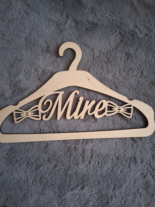 Umerase  mire și mireasa