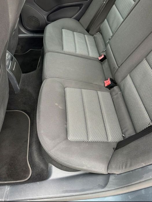 Vand skoda octavia 2, 2.0 diesel, înscrisă RO