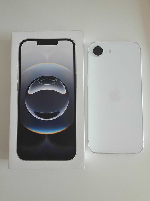 iphone 16e, 100% батерия, Гаранция 2028