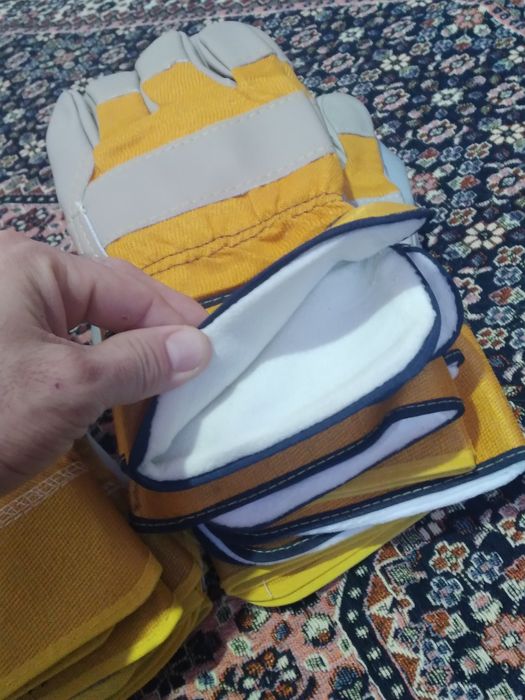 Стройтелный перчатка