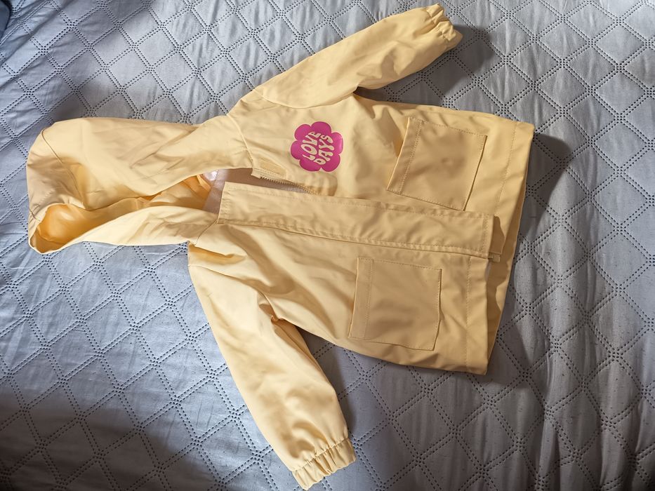 Vând pachet de haine fetita 75ron