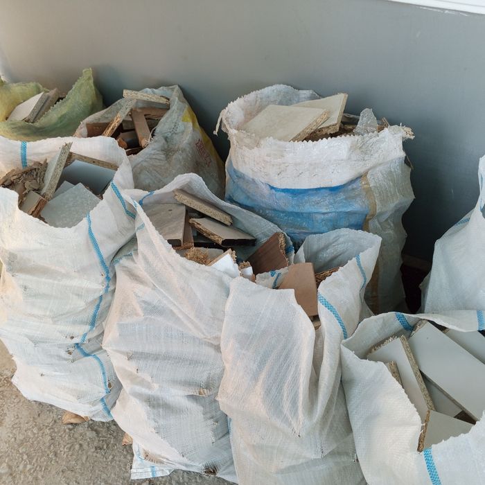 Утин сотилади  20.000