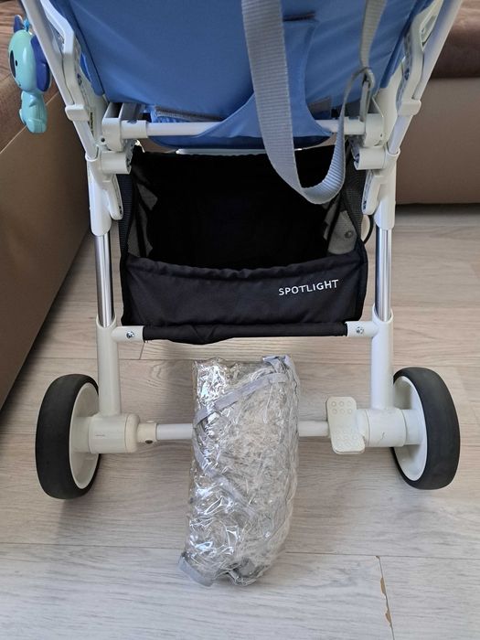 Carucior Bebumi cu lumini de noapte Spotlight Blue