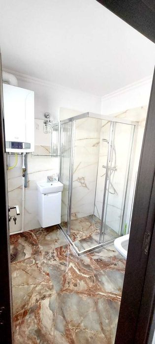 inchiriez ap Alba Iulia Cetate 3 cam decom cu Living/Buc. openspace