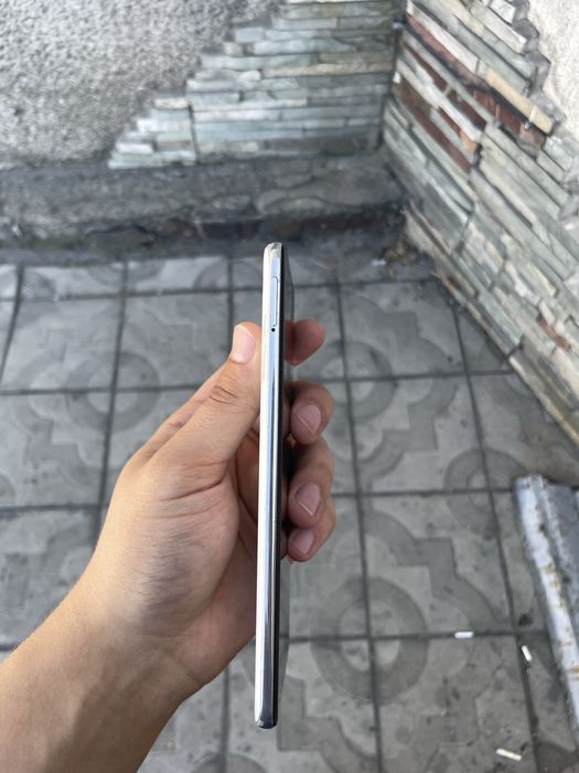 Продам Samsug a51