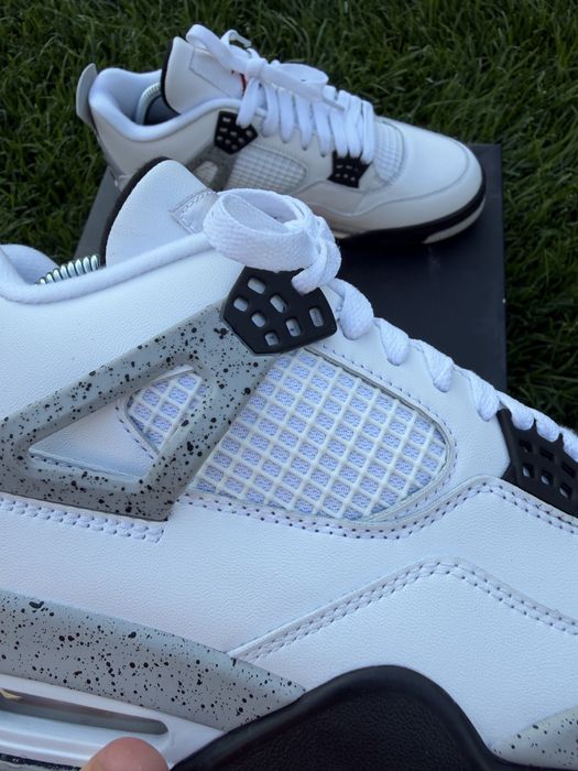 Jordan 4 White Cement