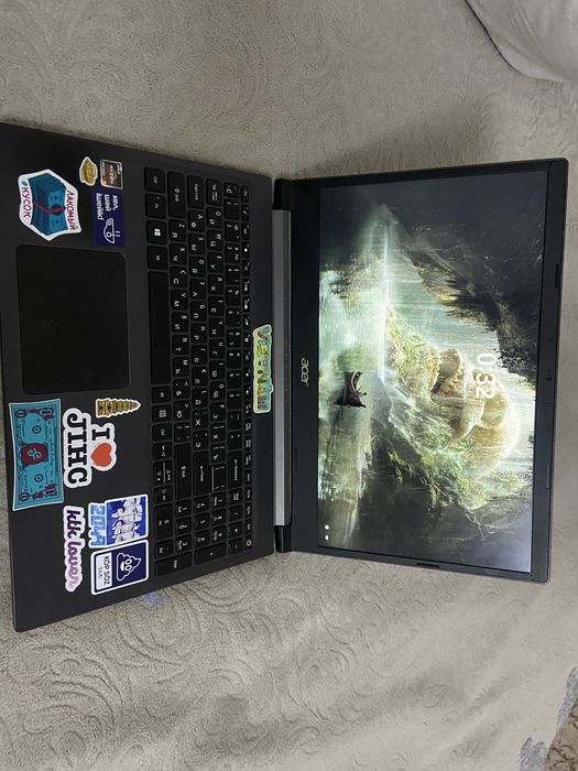 Продам ноутбук  Acer Aspire 7 A715-42G