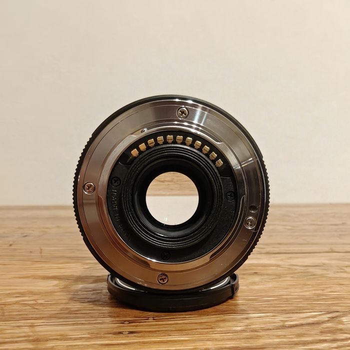 Olympus M.Zuiko Digital 25mm f/1.8 mft m43 OM System