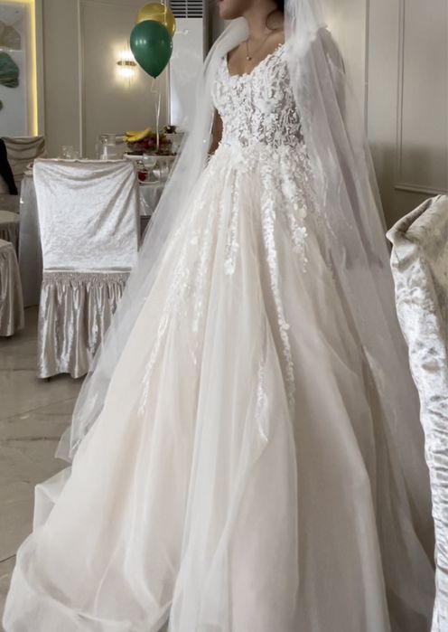 Продам счатливое свадебное платье