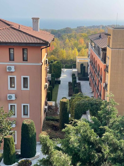 Продава се Едностаен апартамент в Обзор - 63 кв.м за 856 €/кв.м - Снимка #4