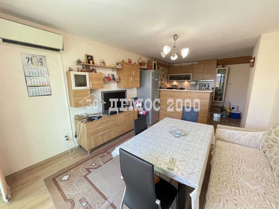 Дава се под наем Тристаен апартамент в Варна, Чайка - 70 кв.м за 612 € - Снимка #1