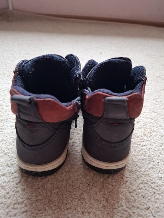 Детски боти за момче