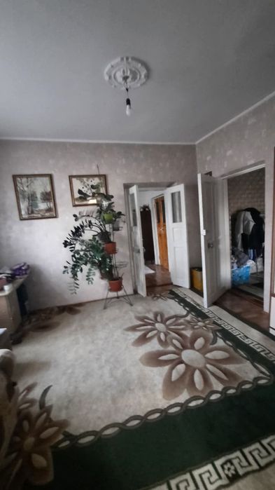 Продам дом с магазином