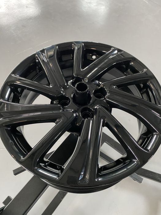 Vopsit jante auto, indreptat jante, sudat jante, indreptare jante auto