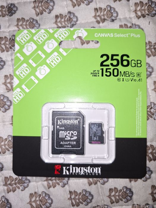 Card memorie 256 GB