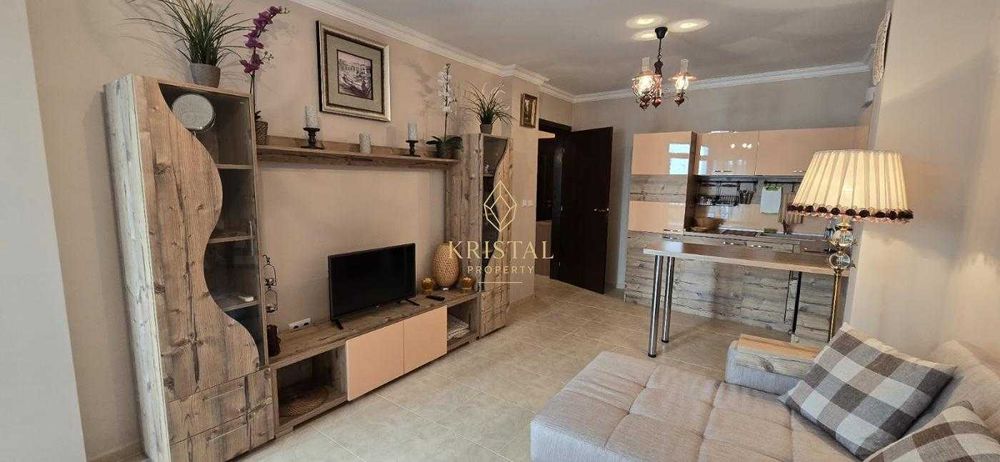 Продава се Двустаен апартамент в Свети Влас - 70 кв.м за 1829 €/кв.м - Снимка #1