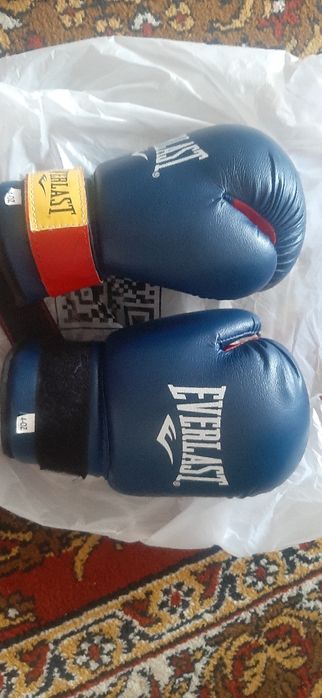 Кимоно,Шлем,щетки для каратэ