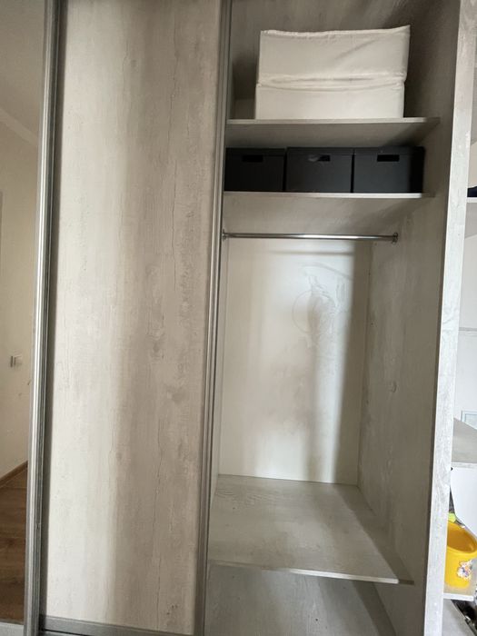 Продам шкаф большой