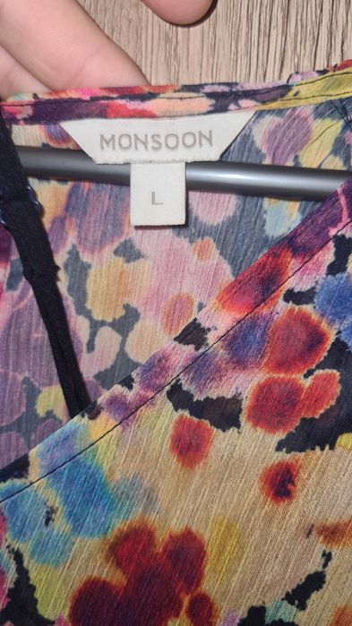 Rochie de zi  noua Monsoon marimea L-44