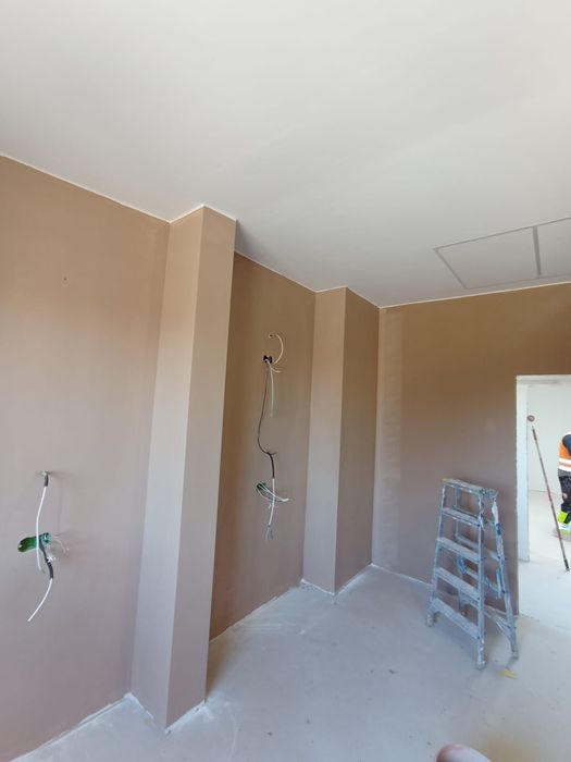 Construcții interioare exterioare