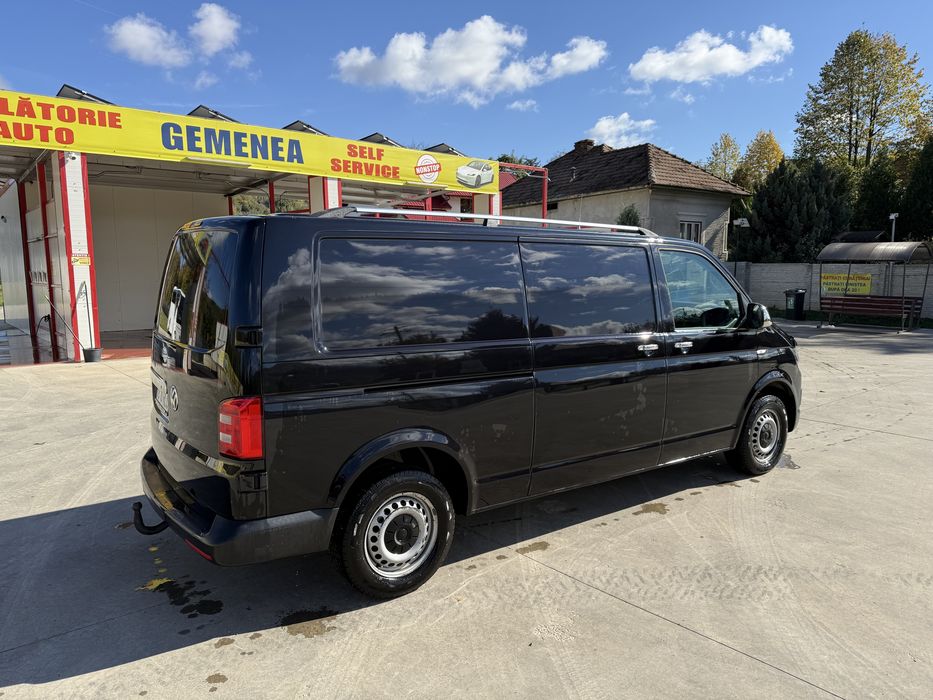 VW transporter t6 2.0 tdi