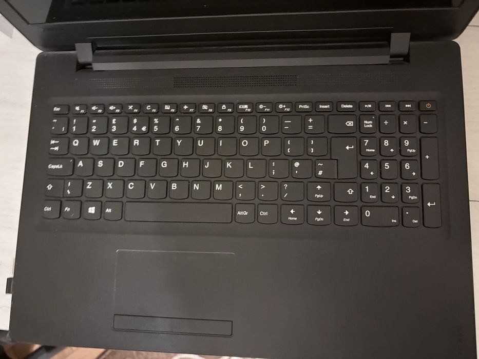 LAPTOP LENOVO 15.6”-functional-ideal scoala/net /filme-400 lei