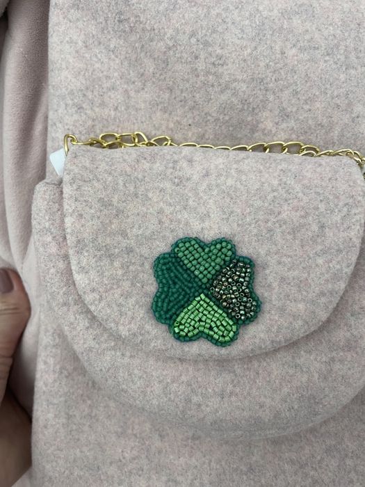 Продам дизайнерское детское пальто