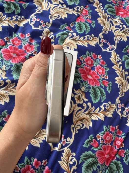 Iphone 15 pro срочна