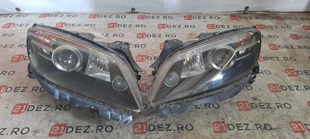 Faruri / Far stanga , far dreapta cu lupa pentru Mazda RX8 / pret per bucata