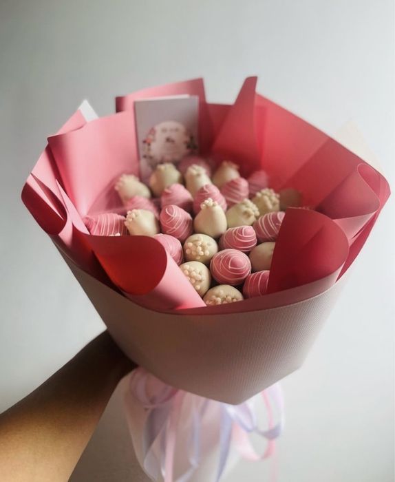 Клубника в шоколаде Алматы