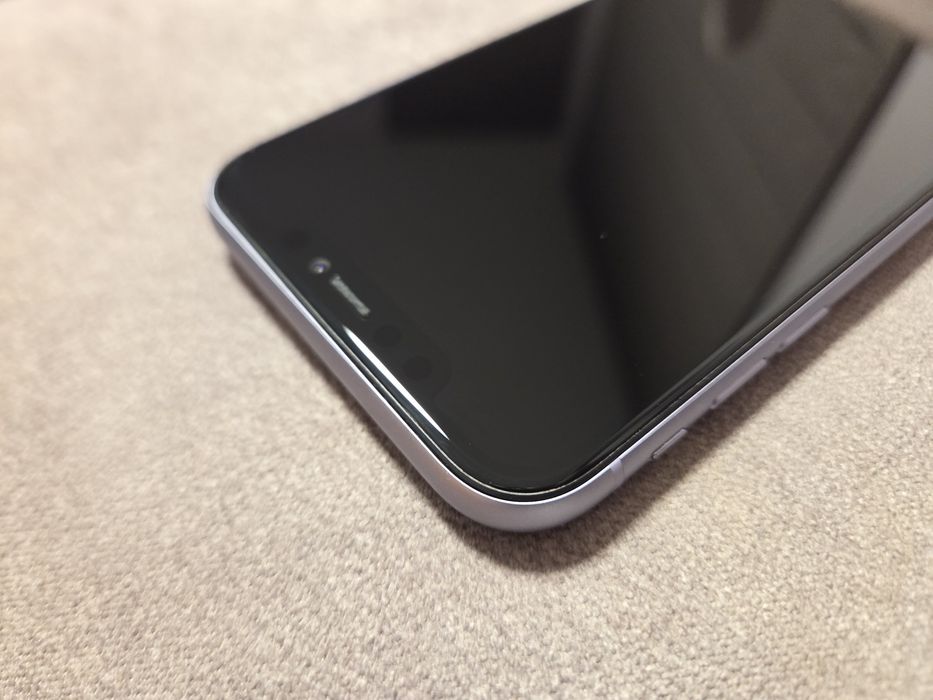 iPhone 11 Purple 64GB + подаръци