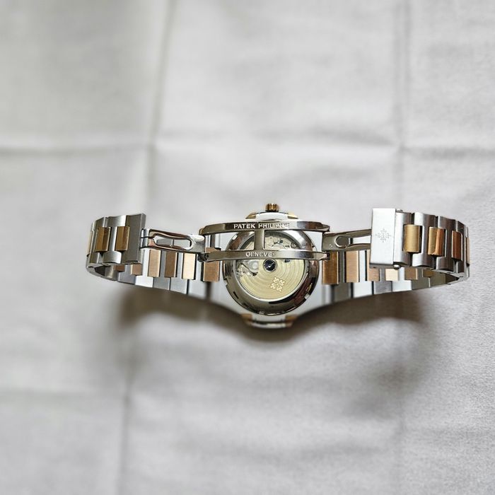 Patek Philippe Nautilus, Nou,Moon Phase -5726/1A-014