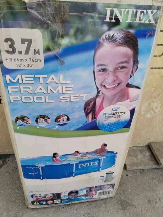 Бассейн INTEX 3,7м