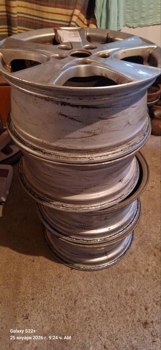 Оригинални алуминиеви джанти за Toyota 16" - 5x114.3