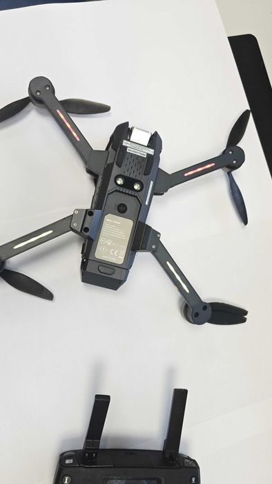 drone Holy stone HS720 за части