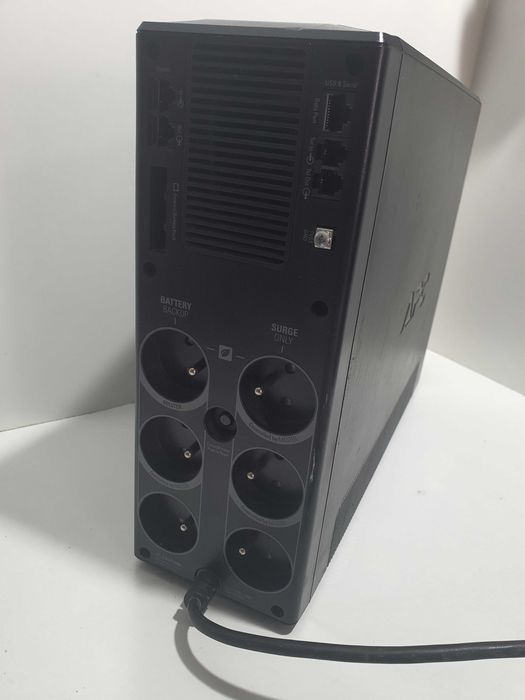 UPS APC Back-Pro 1500