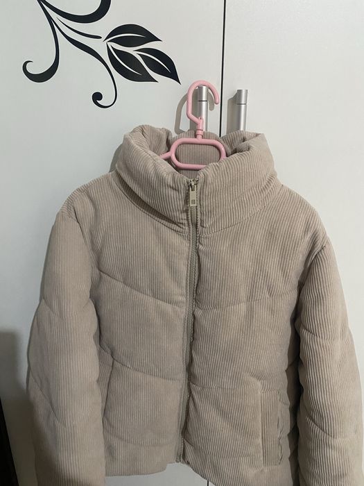 Куртка сатылады Туркестанский область Цена 4000 тг