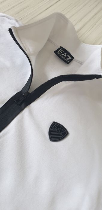 Emporio Armani EA7 Premium Shield Knit Jacket  S / M  ОРИГИНАЛ! Мъжко