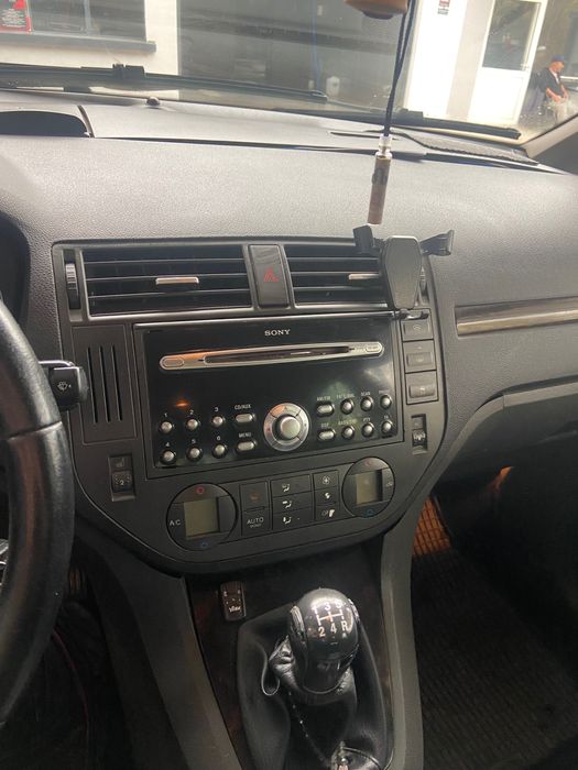 Продава Форд C Max