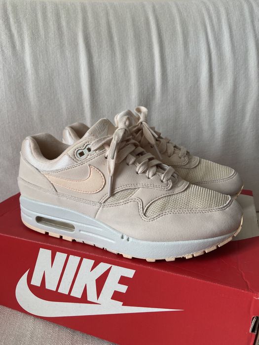 Nike Air Max  Nike shox enigma