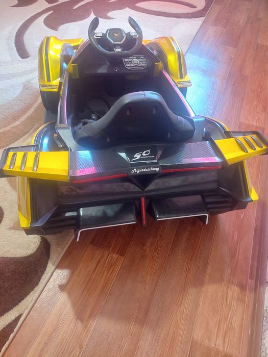 Детский машина продам