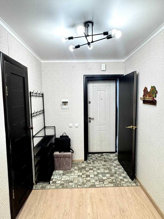 1- к р-он Встреча продам