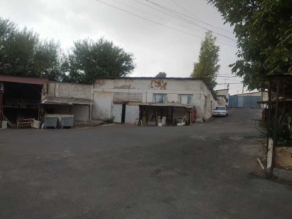 Для базы, склад или цех на Чукурсай-36сот. Sklad, ishlab chiqarish