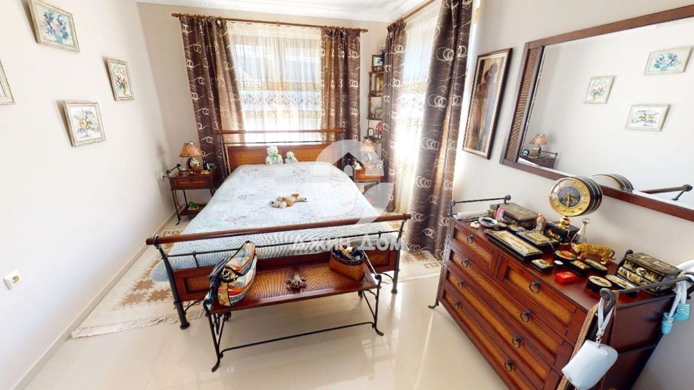 Продава се Къща в с. Кошарица, Област Бургас - 264 кв.м за 1459 €/кв.м - Снимка #11