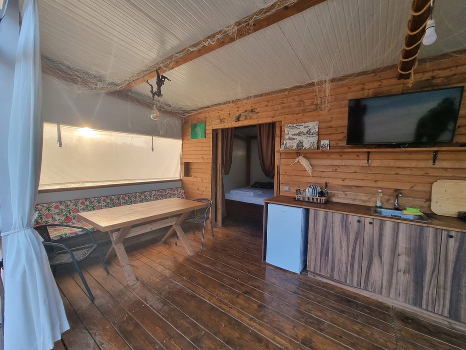 Бунгала Къмпинг ОАЗИС, Лозенец