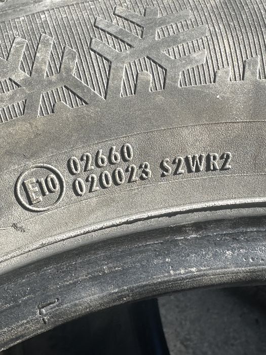 3 бр зимни гуми RIKEN 205/60/16