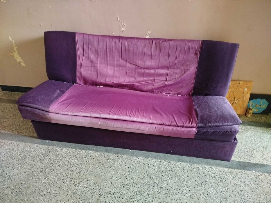 Подарявам използван разгъваем диван